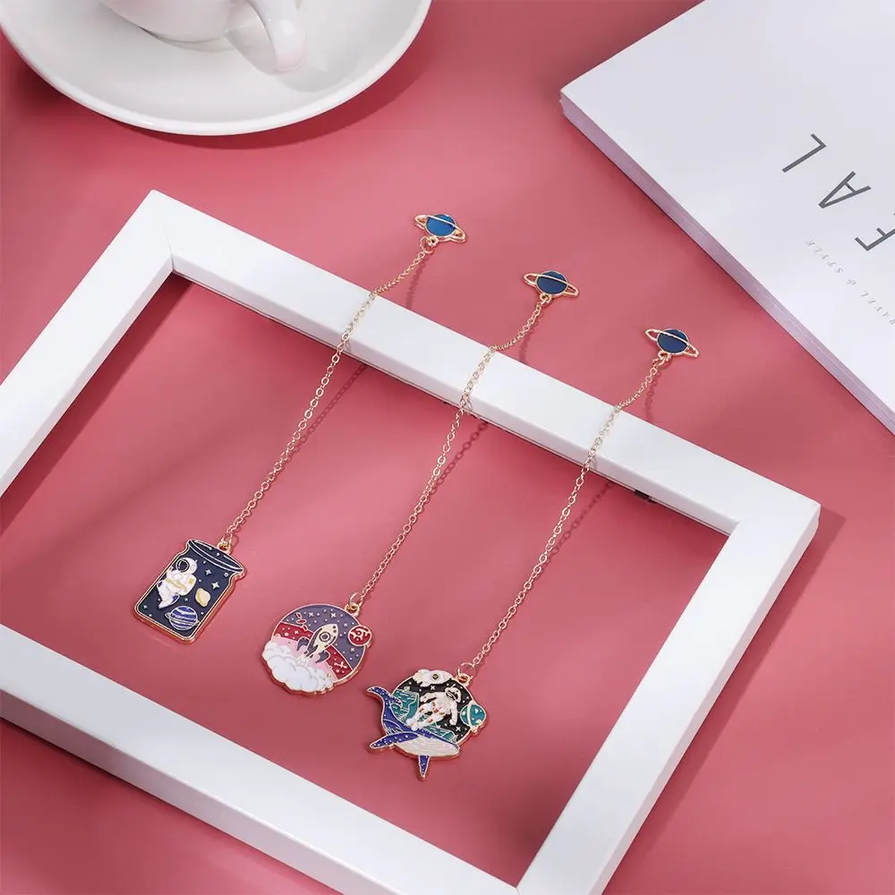 Chinese Style Retro Metal Tassel Red-crowned Crane Pendant Pagination Mark Book Clip Bookmark Personality