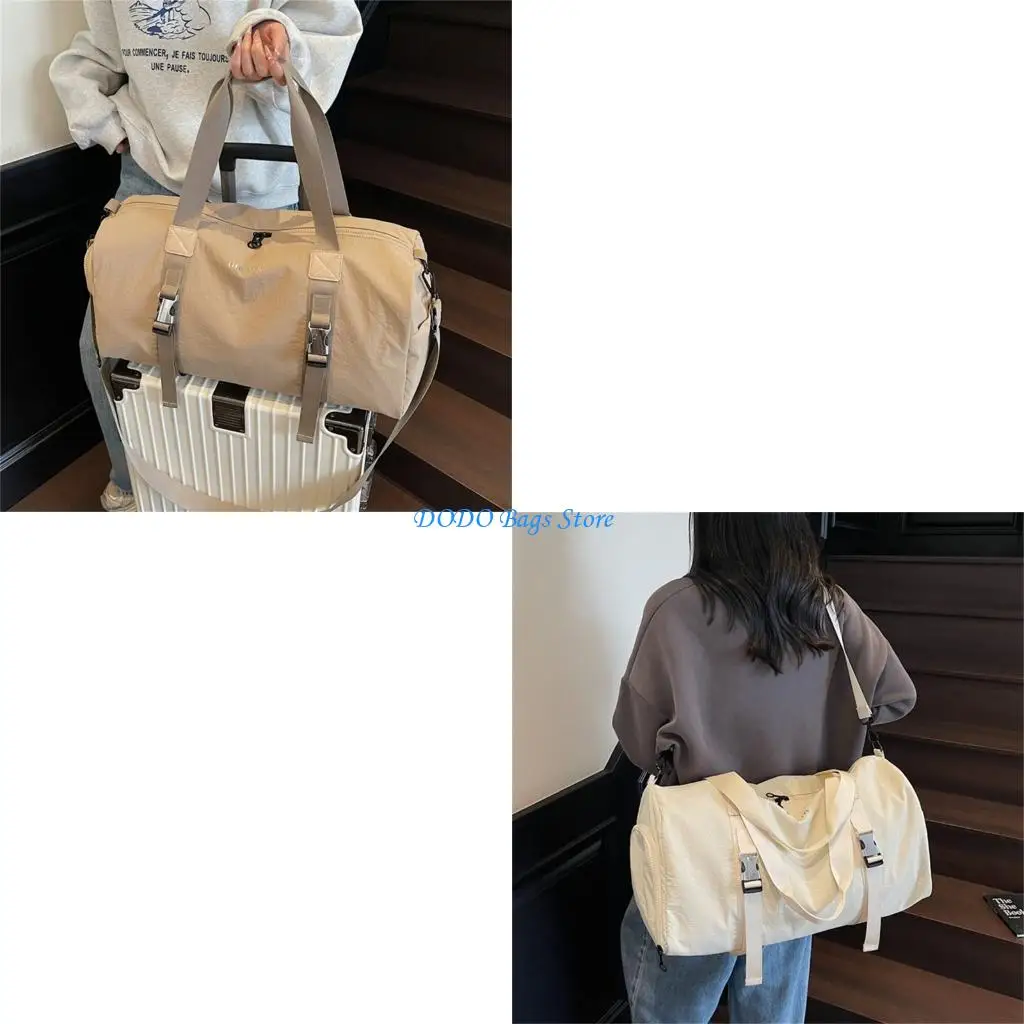 

Large Capacity Sport Bag Travel Bag Training Bag with Shoe Compartment for Daily