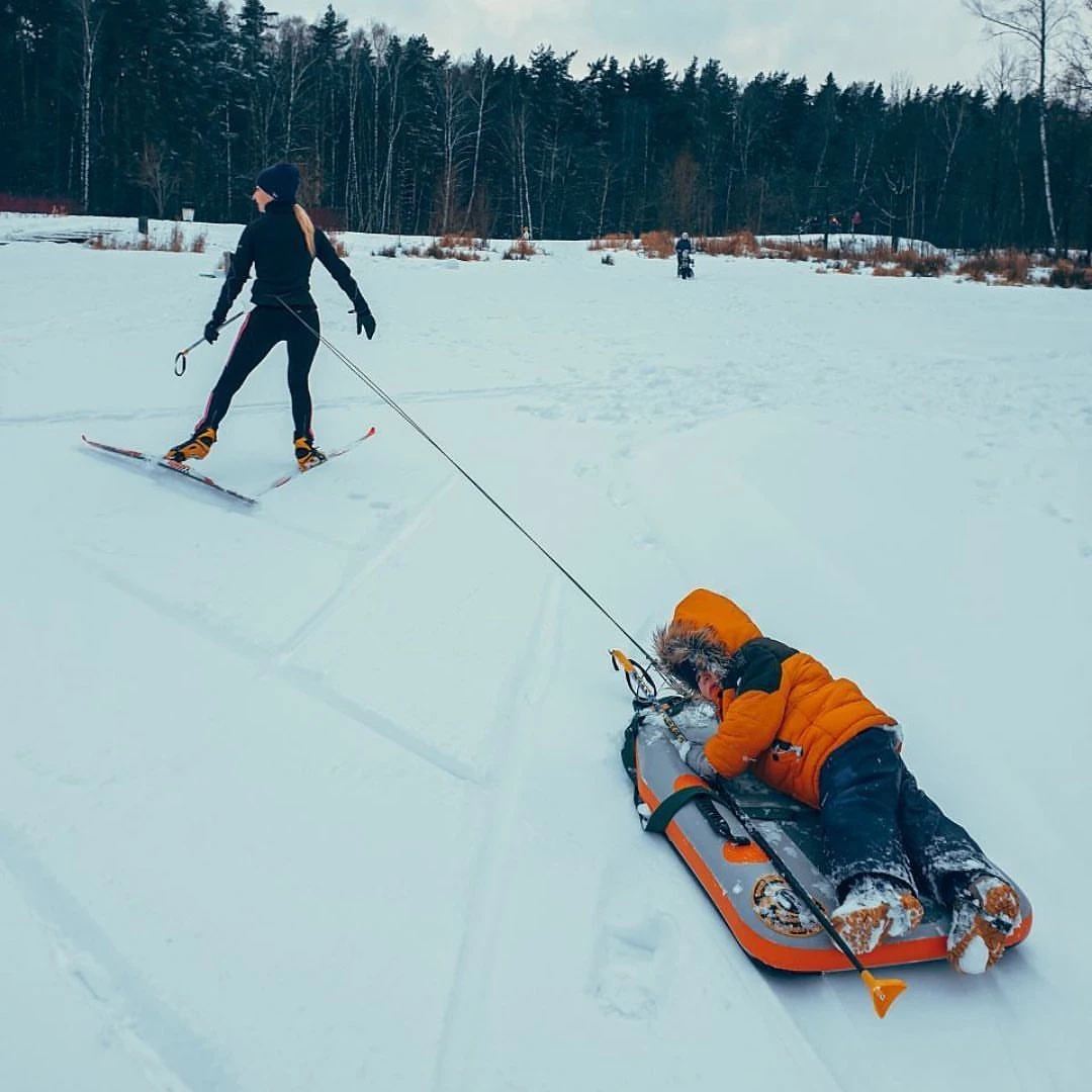 Inflatable  Snow Sleds with Reinforced Handles for Kids and Adults, Winter Toboggan Outdoor Toys