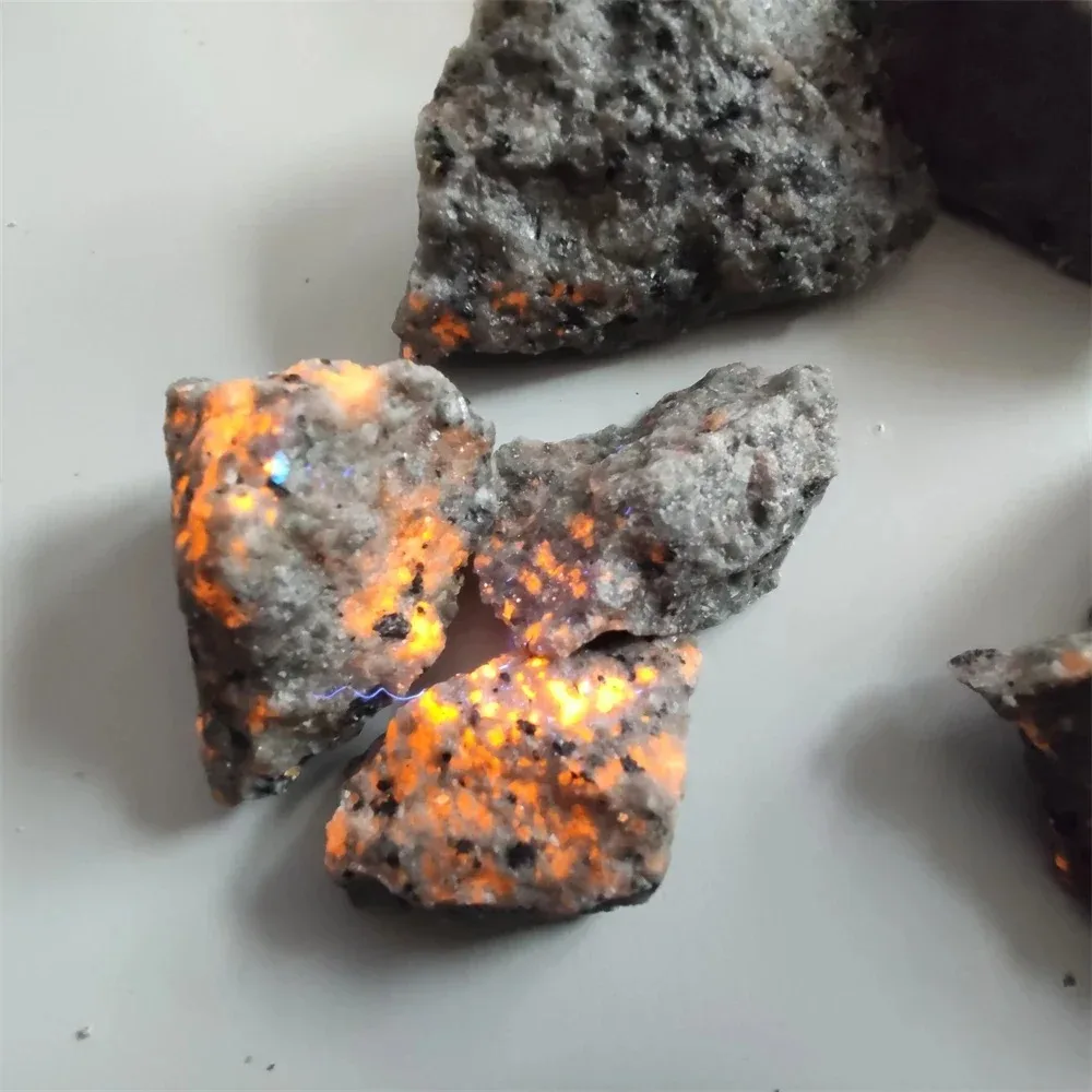 Natural Raw Yooperlites Flame Stone Fluorescent Stone Energy Reiki Specimens Diffuser Oils Stone Home Decoration Stone Decor view 6