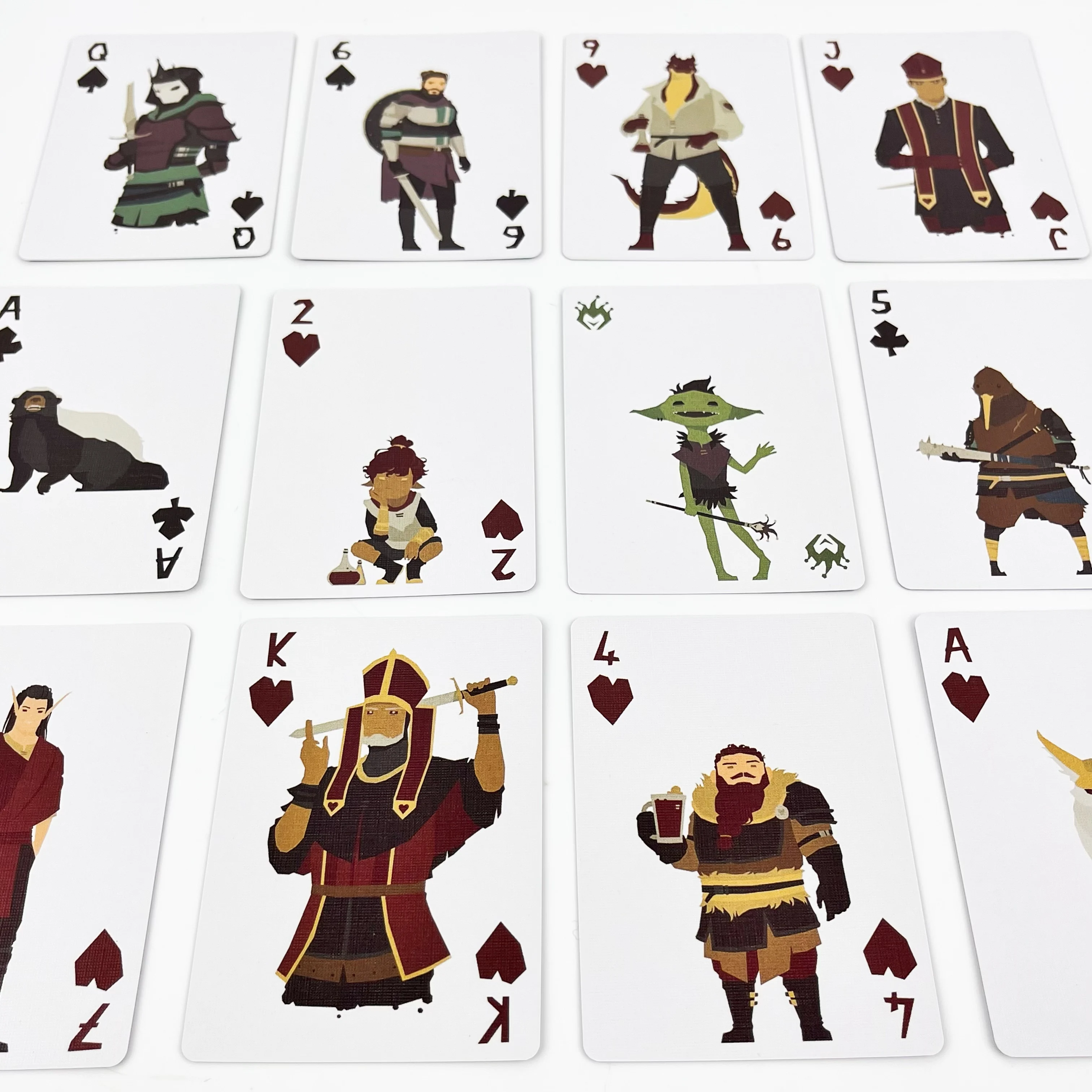 Regicide English Board Game: เกมไพ่ผู้เล่นหลายคนสหกรณ์พร้อมการเล่นเกมปริศนาใหม่ที่น่าตื่นเต้น