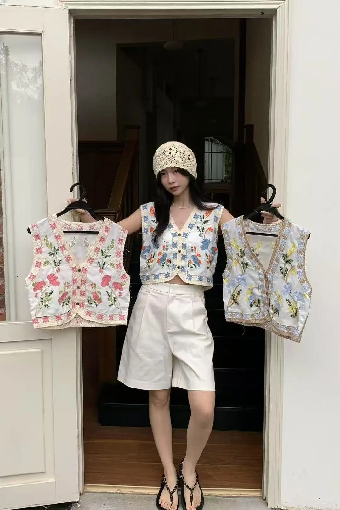 Bloemen geborduurd gehaakt vest voor dames getextureerd opengewerkt mouwloos vest met knopen zomer Boho Beach Festival Outfit