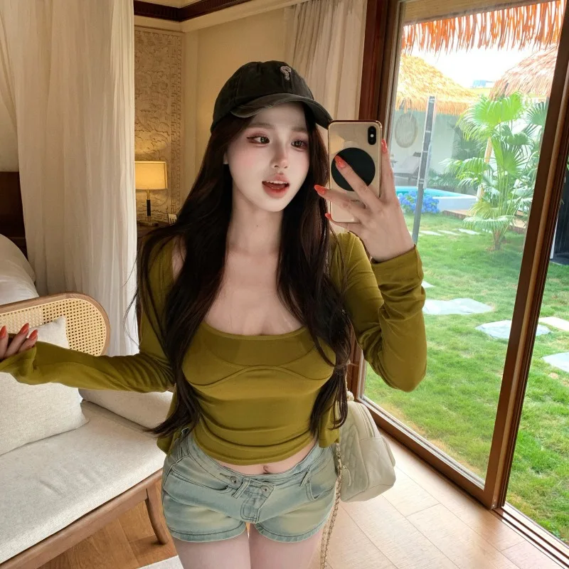 

Sporty Casual Style Women's Vest Top Fashionable Hot Girl Workwear Tank Top Slim Fit Single Button Open Cardigan Two Piece Set