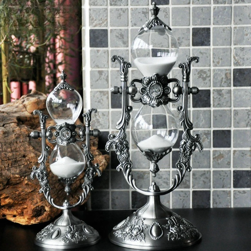

Metal Hourglass Timer 15/30 Minutes Creative Ornament Home Decor Gift for Men and Girlfriends