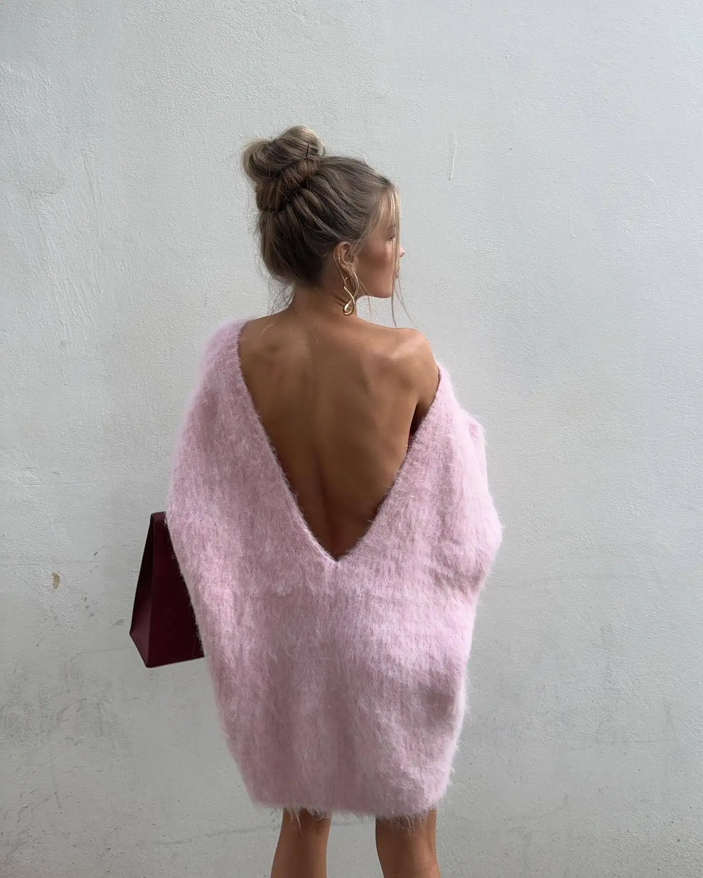 New Female Street Pullover Sweater Women Sexy Mohair Pink Backless Sweater Elegant O-neck Long Lantern Sleeves Loose Knitwear