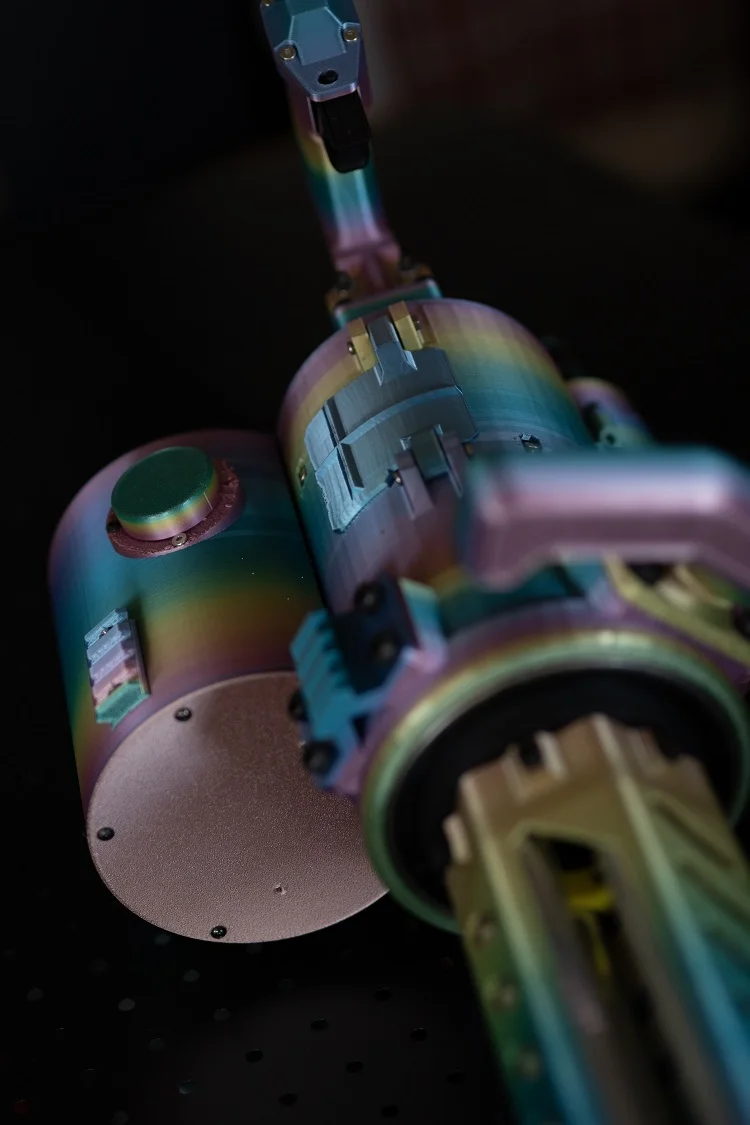 Рисунок 4 - Детали игрушечного пистолета —