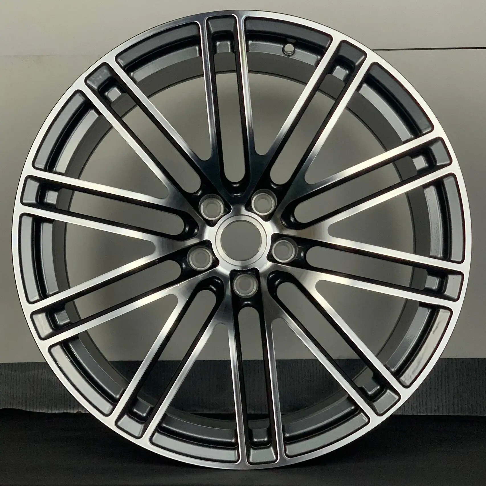 New model of 26Forged Alloy Monoblock Wheel Rim Stock 20 21 Inch 5x130 5x112 Wheels for