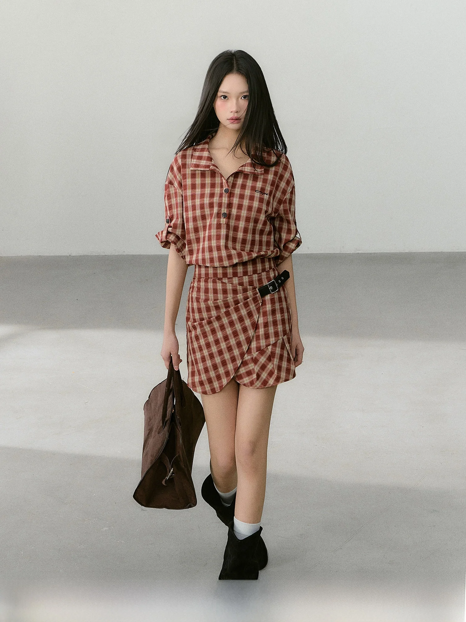 

Casual Red Plaid Shirt with Belt And Skirt Set Loose Fit Short Sleeve Stand Collar Women's Summer Breathable Cotton Blend