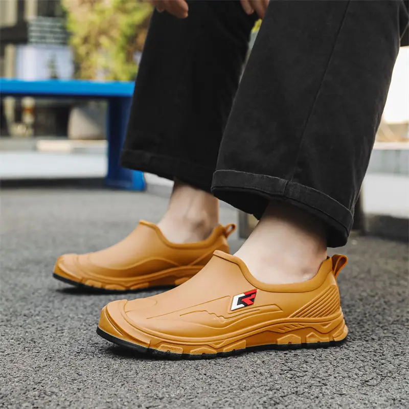 

Нескользящие кухонные непромокаемые резиновые сапоги для шеф-повара с низким берцем и мягкой подошвой для мужчин, износостойкие нескользящие сапоги для рыбалки, новая мужская обувь