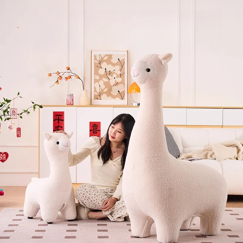 Animal stool entry shoe changing living room ornament