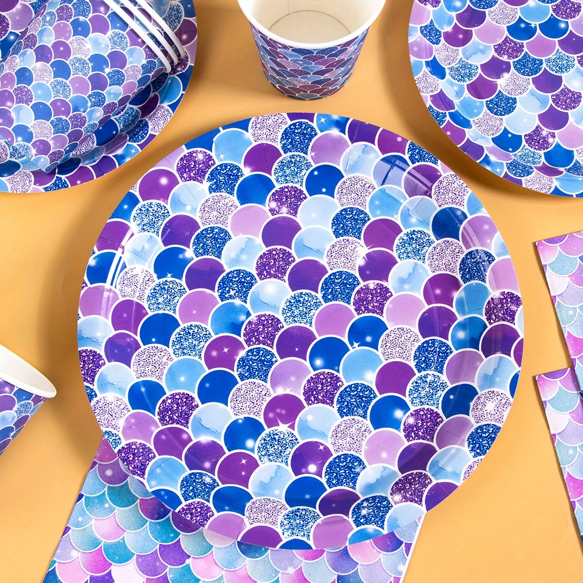 Purple Fish Scale Pattern Disposable Plates Convenient and Elegant Kitchen Tableware for Birthday Parties, No Washing Required