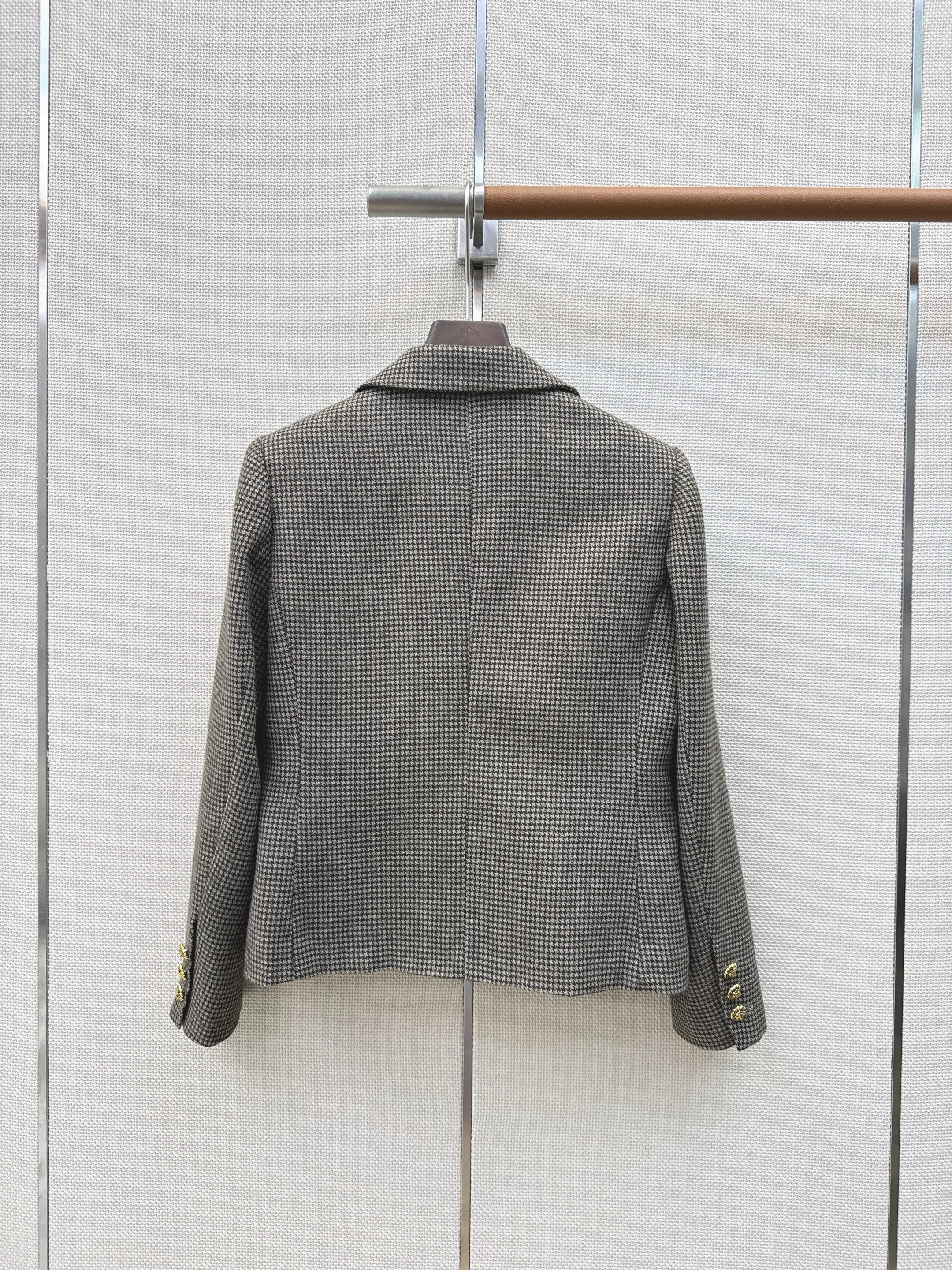 Women Relaxed Cashmere Jacket, Sheepskin Patch Pockets, 100% Cashmere Body, Soft Thick Fabric, Luxury Design
