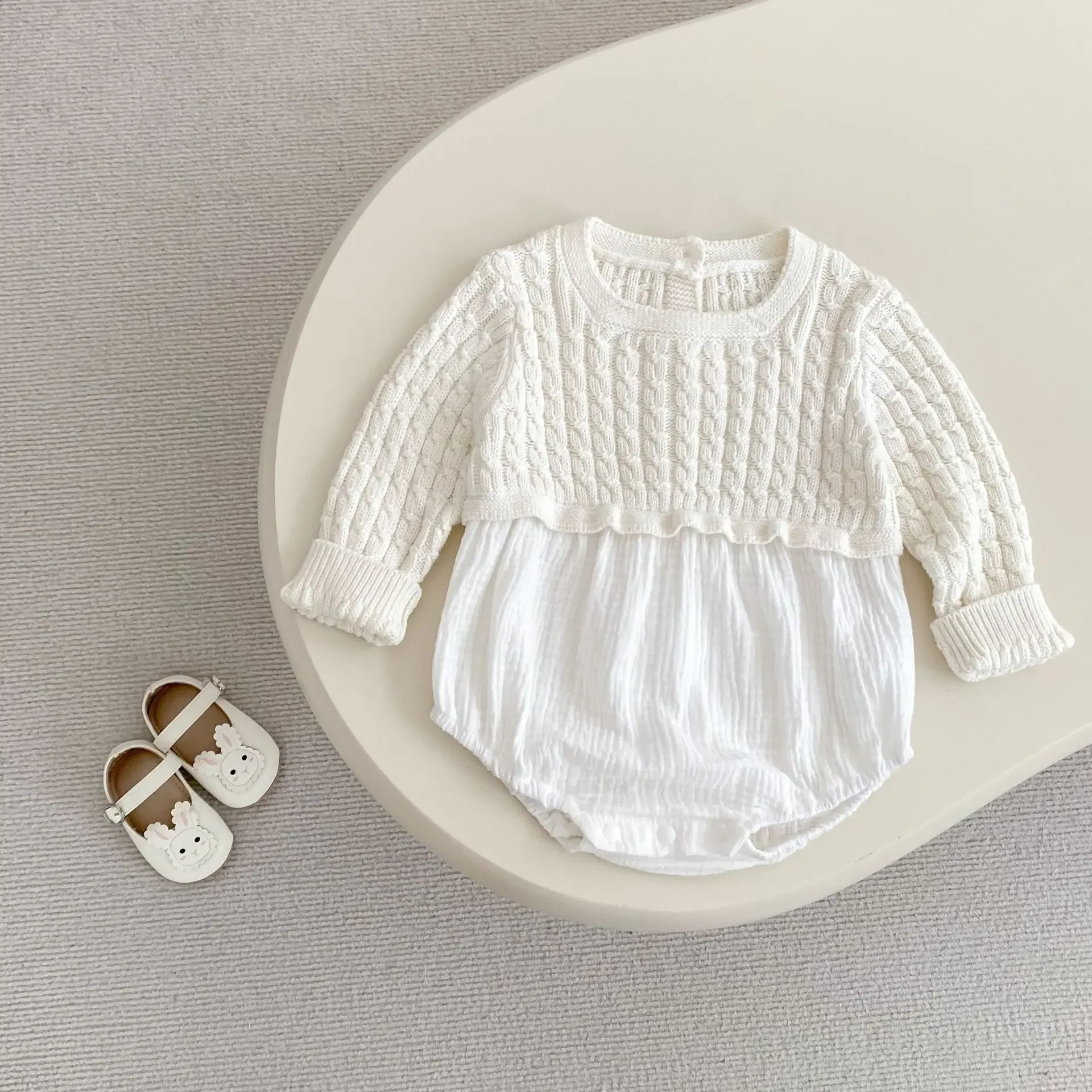 

Spring and Autumn Style Baby Girl Jumpsuit with Knitted Patchwork Long Sleeves Romper Triangle Bag Fart Clothes Climbing Suit