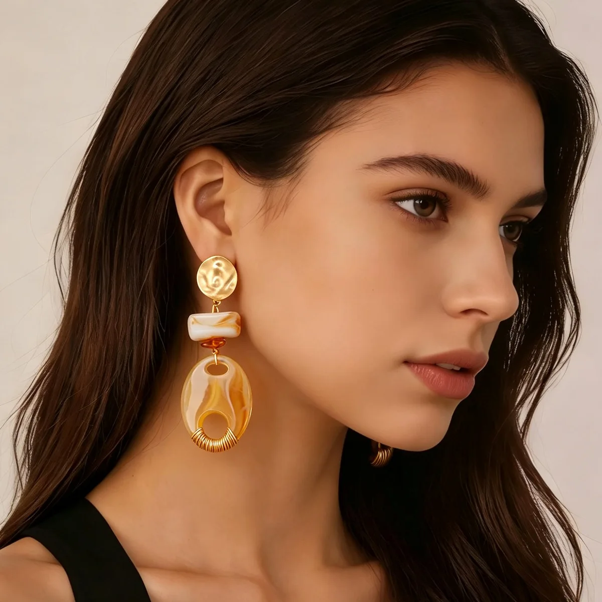 Maillard style caramel resin earrings women's light luxury niche ins fashion high-end earrings