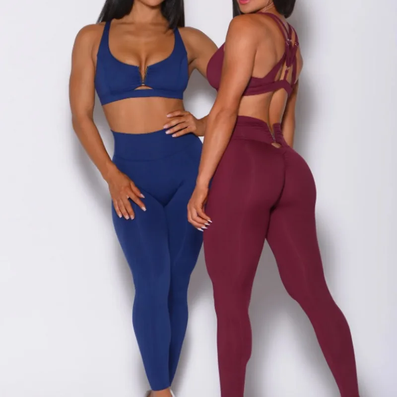

Women's Yoga Set