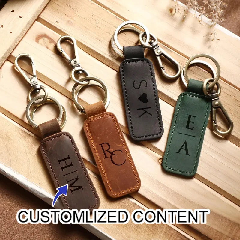 chaveiro-de-couro-com-coordenadas-personalizadas-chaveiro-de-casal-com-nome-personalizado-presente-de-dia-dos-namorados