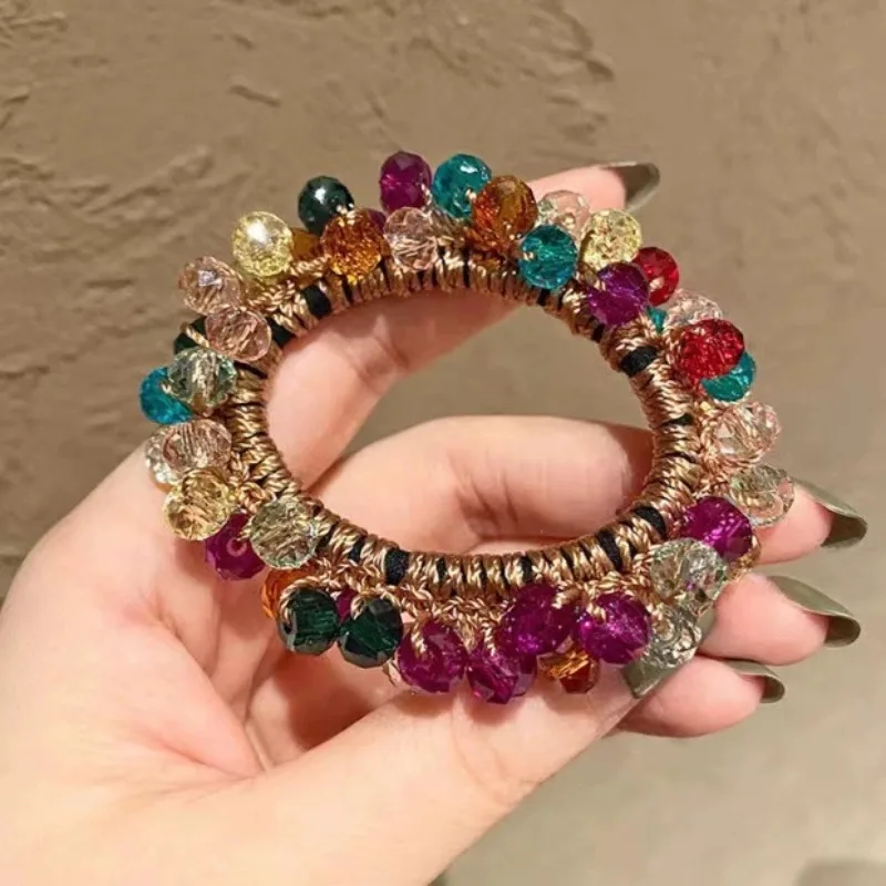 Рисунок 6 - Красочная резинка для волос с кристаллами