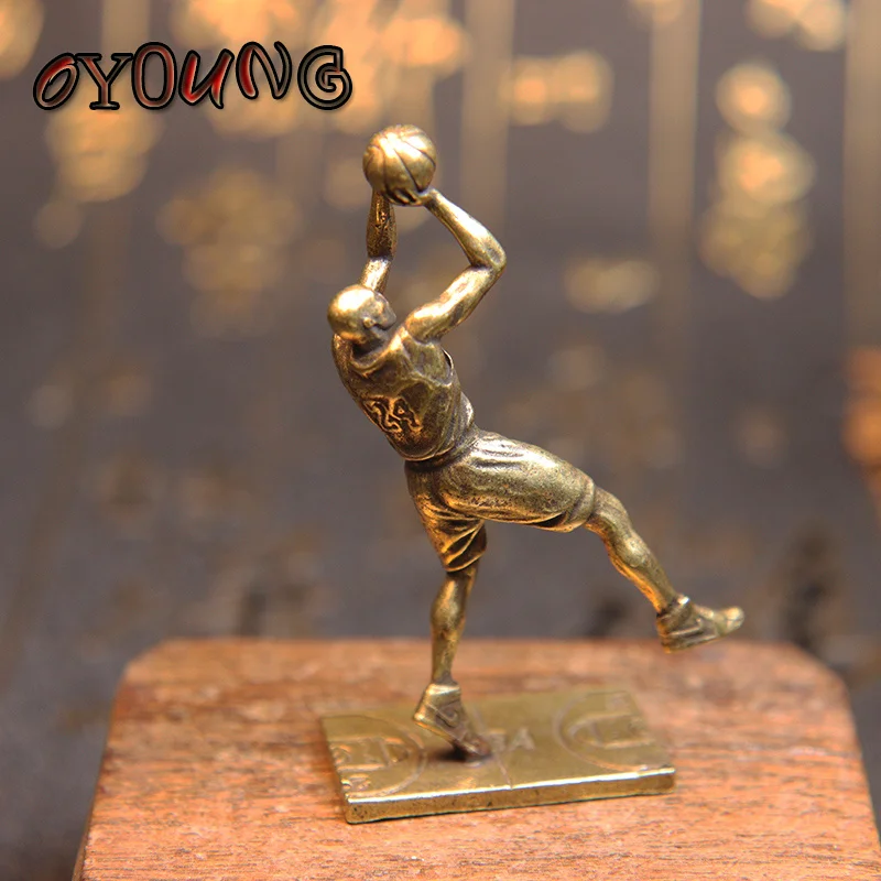 Solid Brass Micro Carving Basketball Fallback Jump Shot Ornaments Pure Copper Home Decoration Crafts Handmade Vintage Men Gift