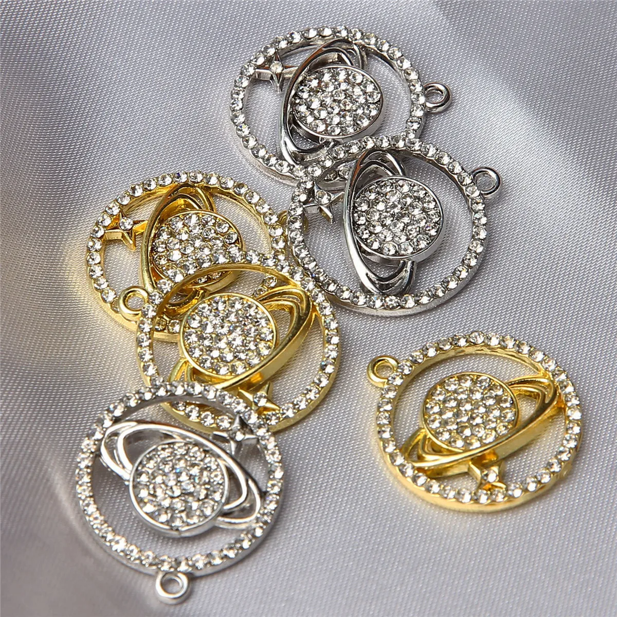 50pcs 23*20mm Ring Universe Planet Metal Pendant DIY Design Necklace Earrings Jewelry Making Accessories