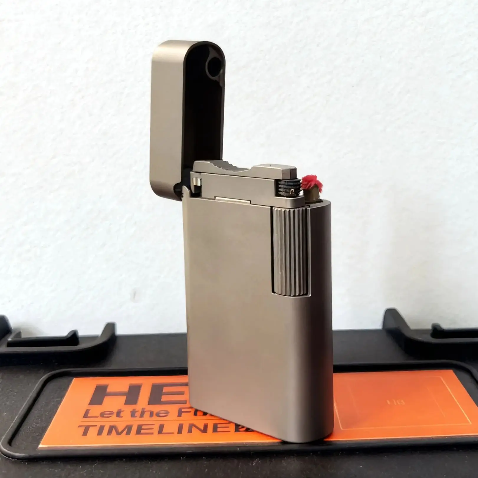 

Full Titanium Durable Liquid Fuel Lighter Side Slip Ignition Flip Cover Lighter Soft Flame Father Husband Gift Collection