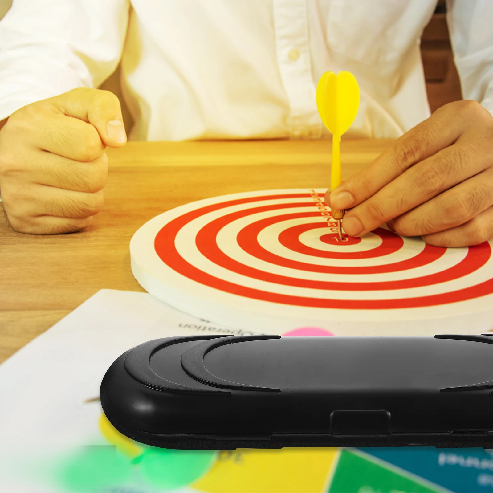 

Fly Dart Storage Box Black Durable Oval Case Portable Organizer For Steel Game Outdoor Carrier Wear-Resistant