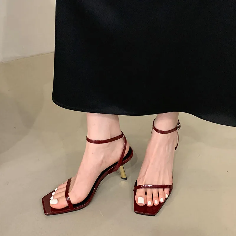 Footwear Square Toe Fashion Pumps Women Medium Heels Shoes Ankle Buckle Strap Female Shallow Ladies Thin Metal Heels Shoes
