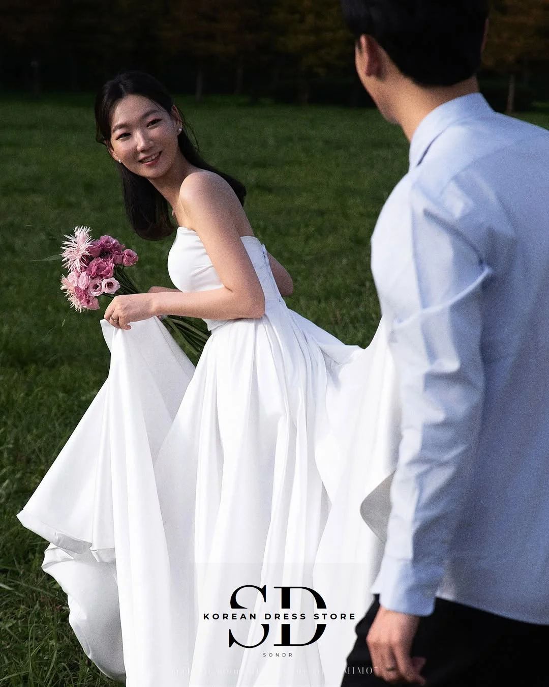 Sondr 2025 Abiti da sposa coreani semplici Senza spalline Eleganti abiti da cerimonia nuziale per esterni Servizio fotografico Abito da sposa personalizzato