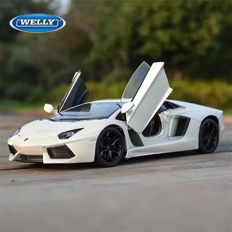 

WELLY 1:24 Lamborghini Aventador LP700-4 Alloy Sports Car Model Diecast Metal Racing Vehicles Car Model Simulation Kids Toy Gift
