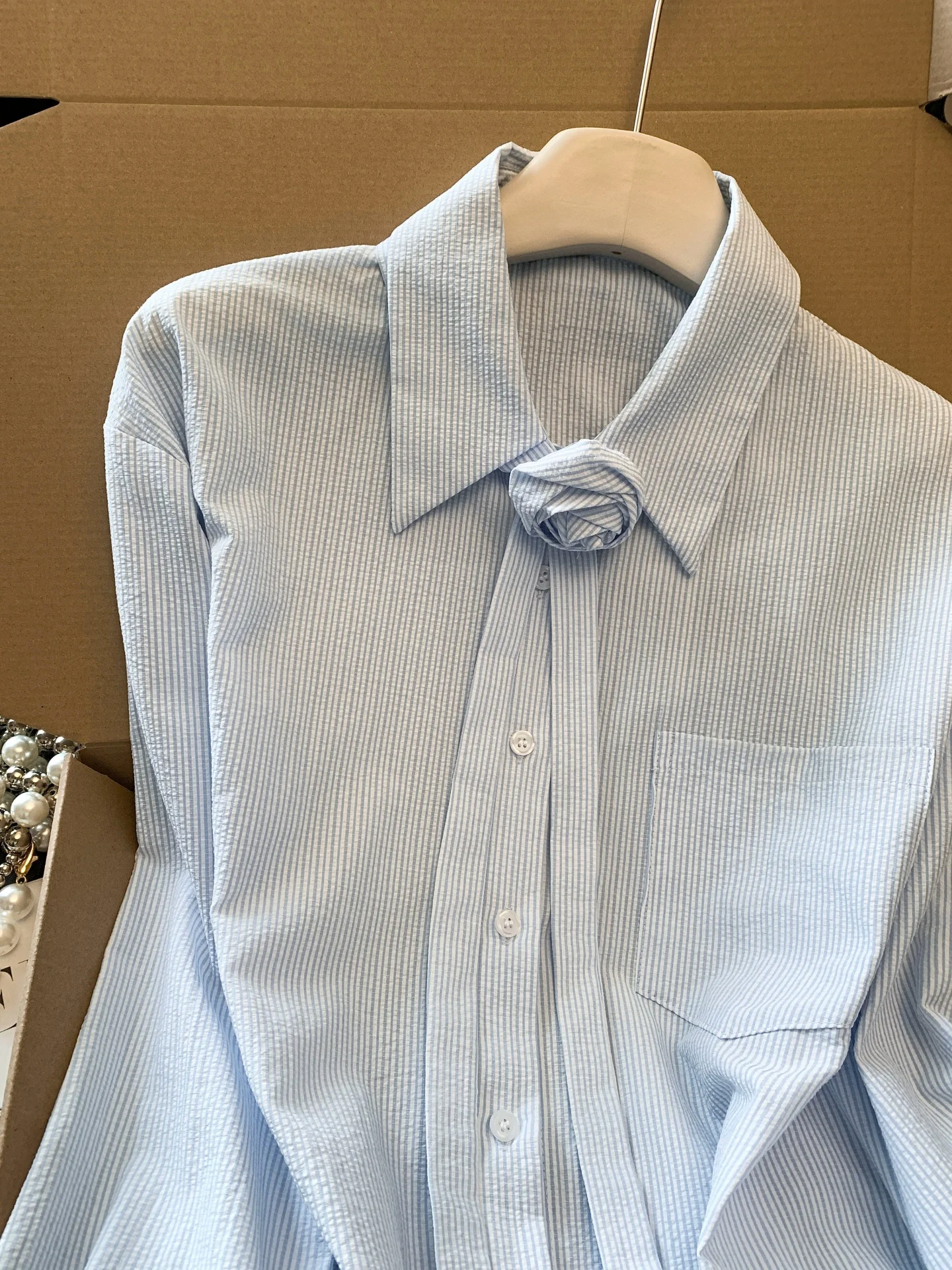 

Light Blue Striped Shirt Jacket Women's Spring Summer New Style Elegant Exquisite 3D Flower Pattern Long Sleeve Business Shirt