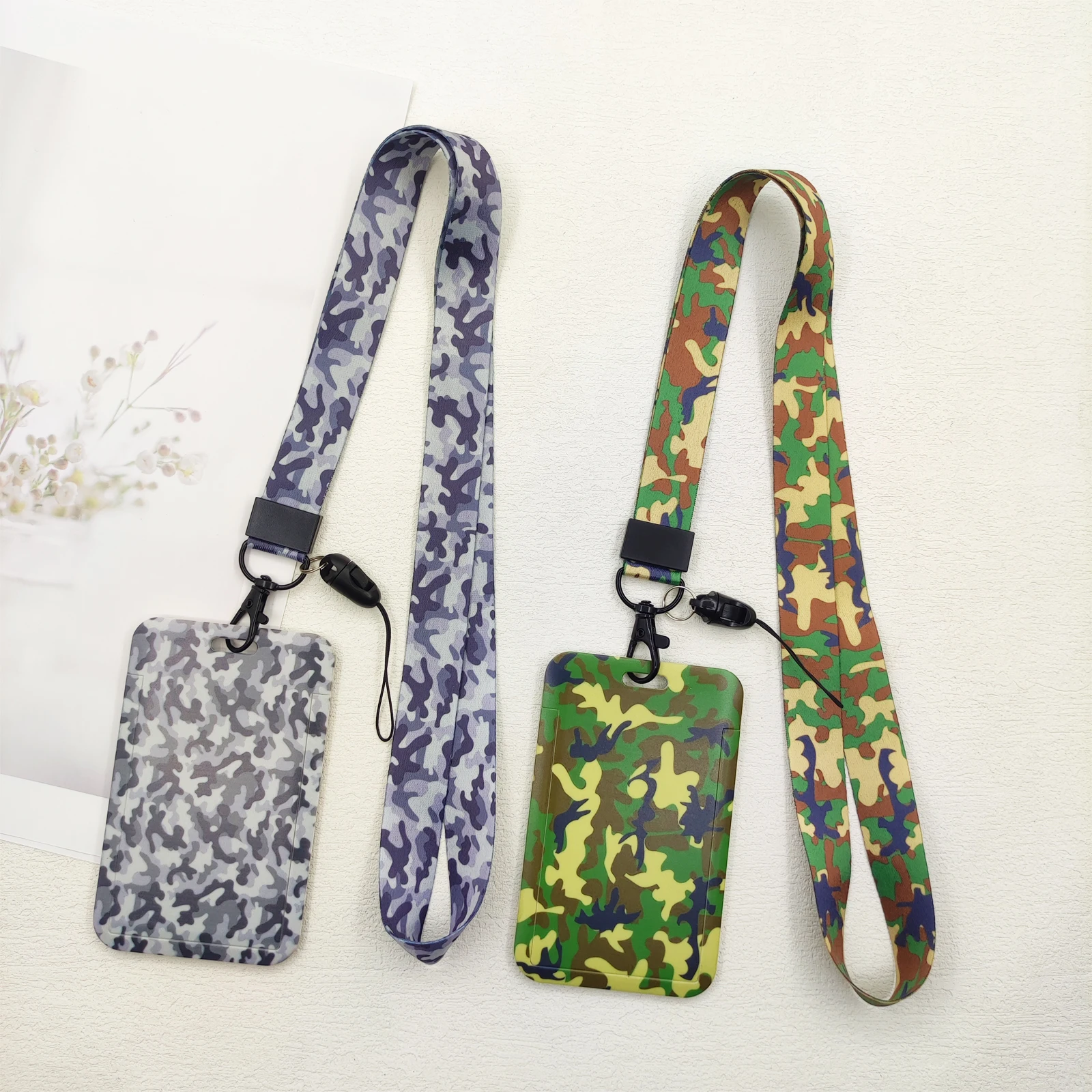 Portatarjetas de camuflaje, llavero con cordón para hombre, identificación, tarjeta de crédito, correa para el cuello, cuerda para colgar, accesorios para credenciales Lariat