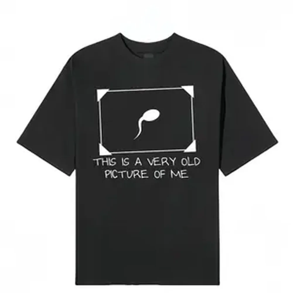 Unisex Casual Graphic T-Shirt, Loose Fit Short-Sleeve Round Neck Streetwear with Funny 'Very Old Picture of Me' Slogan