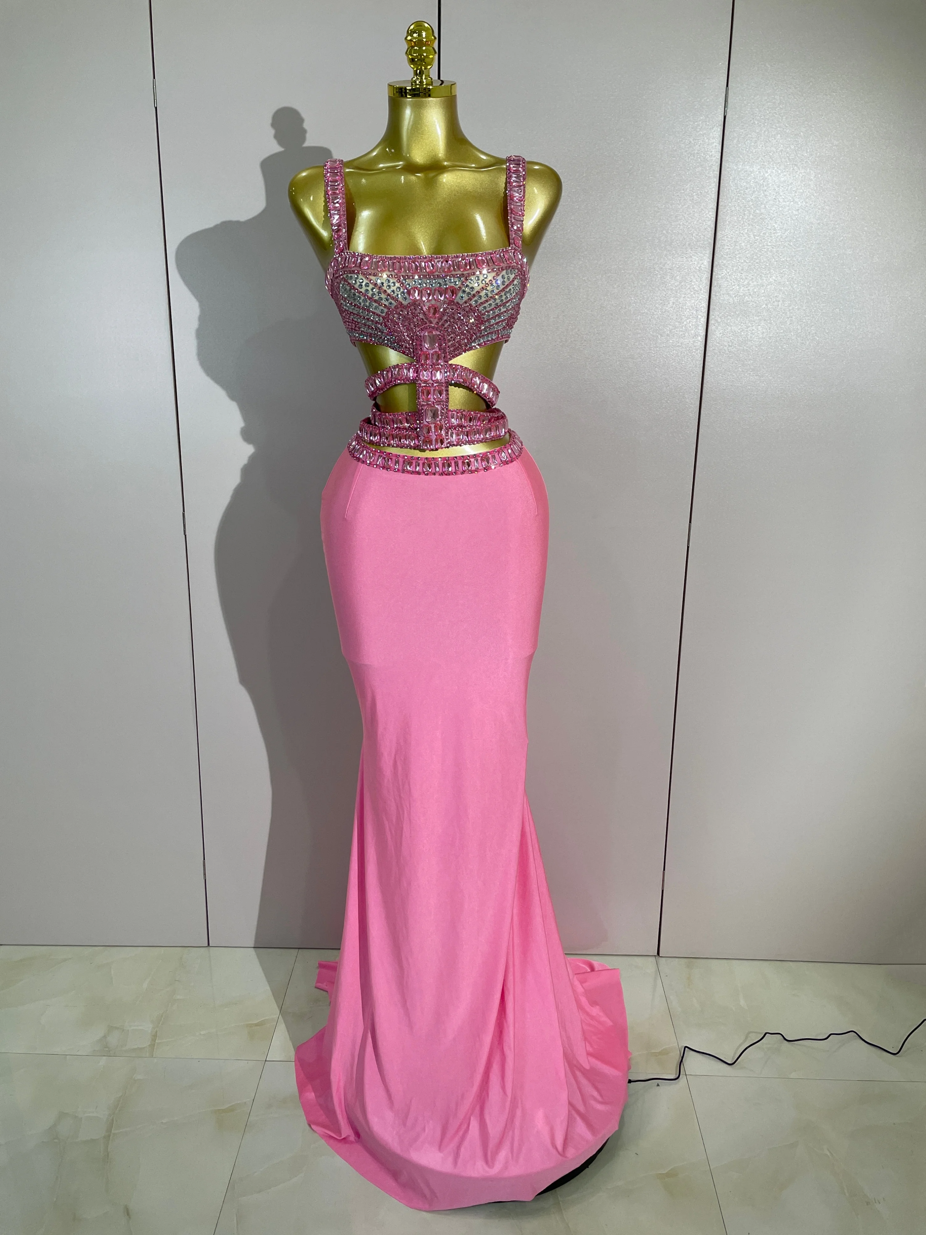 

Luxury Sparkly Rhinestone Pink Sexy Sleeveless Long Dress Two Pieces Set Birthday Evening Party Nightclub Party Club Stage Wear