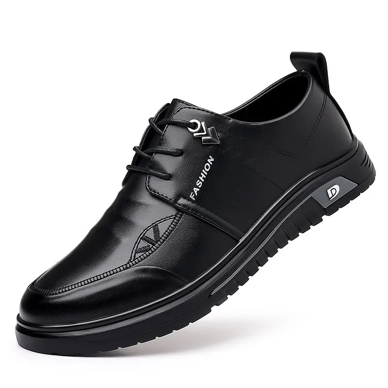 Chaussures provoqué noires brillantes pour hommes, chaussures de travail d'affaires, chaussures d'automne confortables à l'offre elles optiques, chaussures décontractées britanniques pour hommes, cuir PU