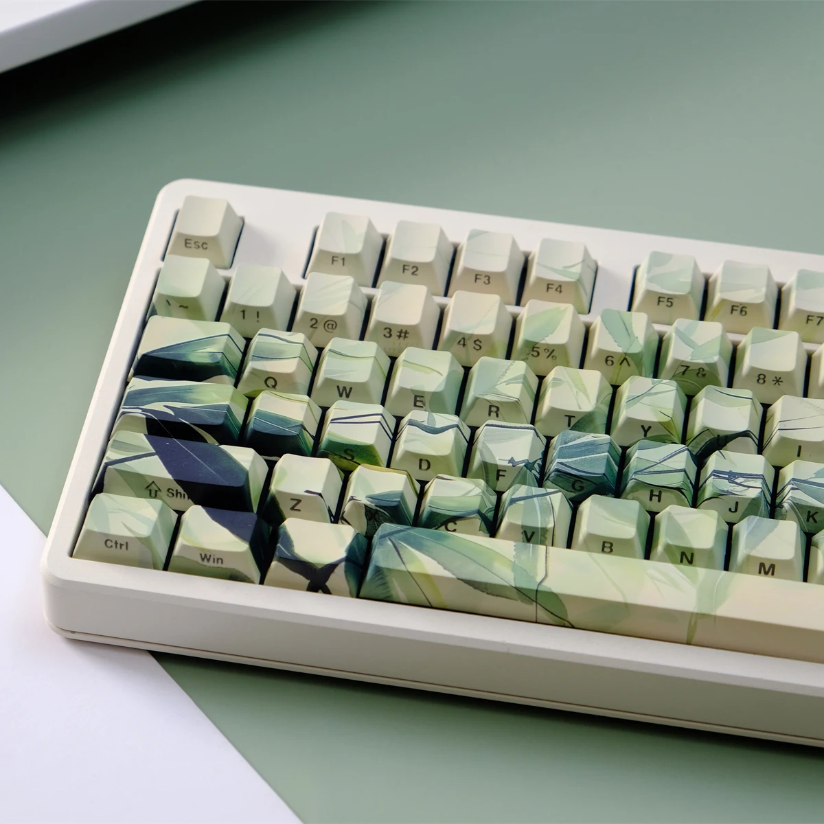

Bamboo Leaf Five Sides Dye Sublimation PBT Keycap Side-lit Shine Through Keycaps Cherry Profile 130 Key for MX Switches Keyboard