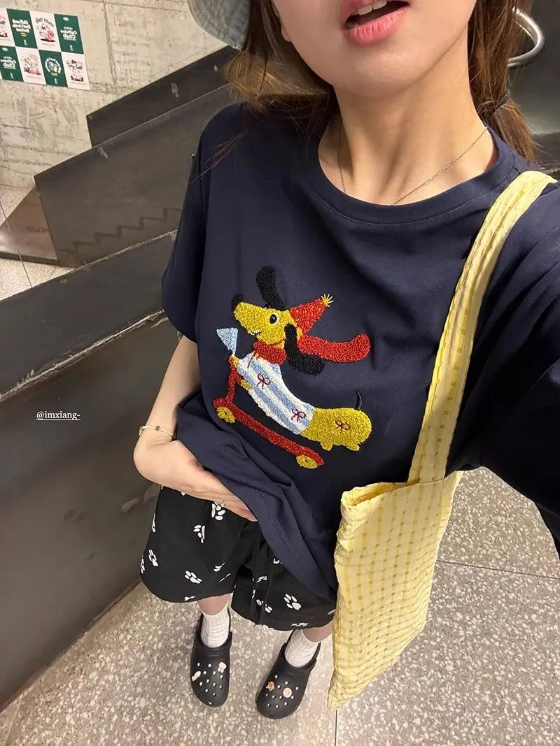 Korean Style Women's Clothing Happy Skateboarding Dog Kawaii Embroidered Short Sleeved T-shirt Women's 2024 Summer Clothes Top