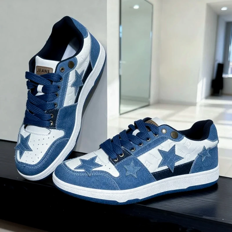 تتميز الأحذية الرجالية الكاجوال كبيرة الحجم من Sanlitai بتصميم آخر واسع للغاية، وتصنيع هذه الأحذية الكاجوال الكبيرة جدًا بشكل خاص