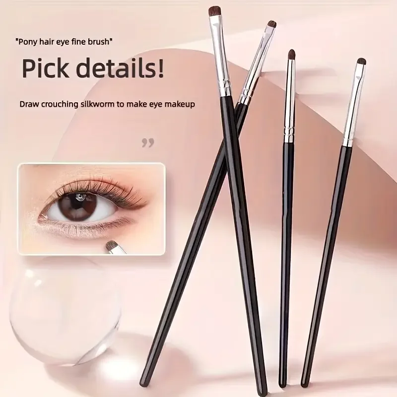 Set di quattro pezzi di pennelli per eyeliner e pennelli per occhi fini, pennello per ombretto per sbavature portatili, trucco coreano del baco da seta sdraiato