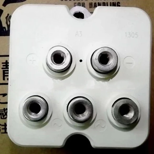 

Brand New SKD50/12A3 SKD50/08A3 SKD50/04A3 SKD50/02A3 SKD50/01A3 Expedited shipping