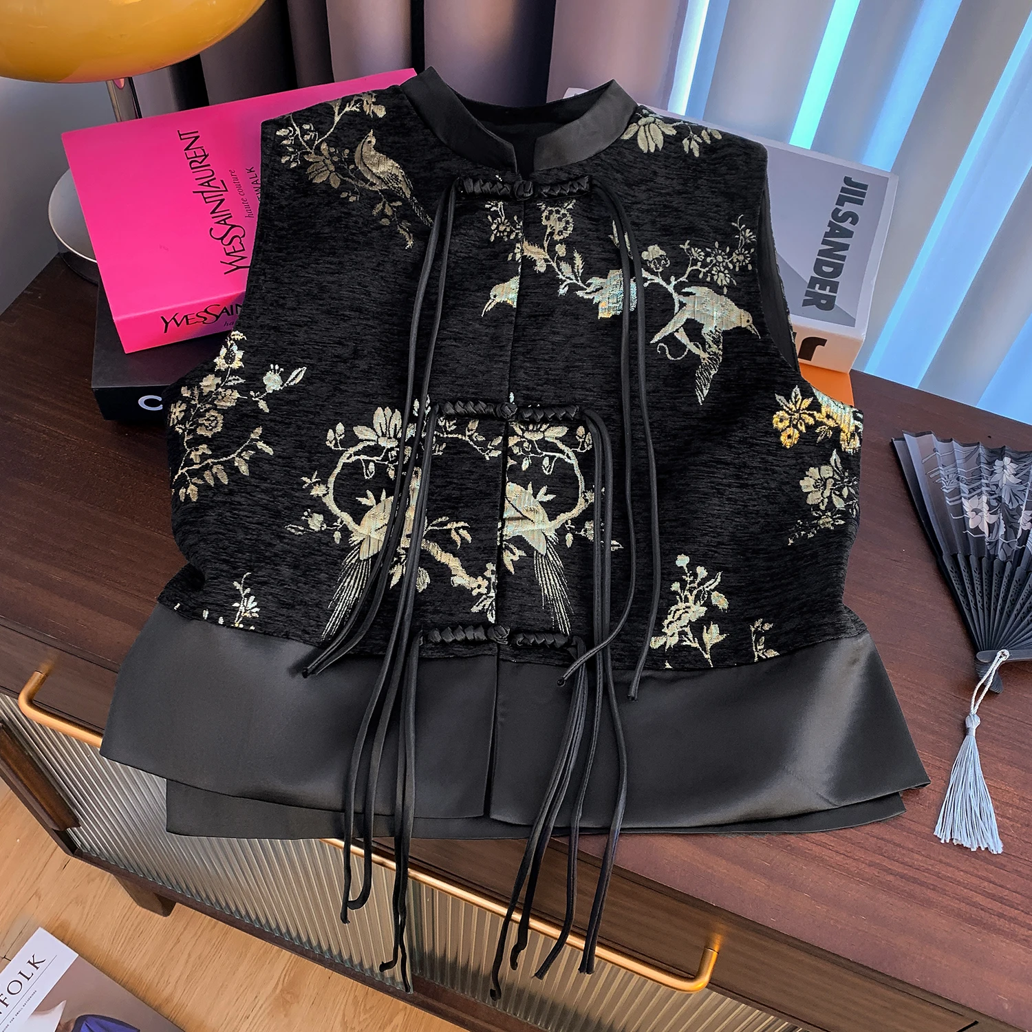 

Новый китайский Sle, национальный тренд, ретро, кисточка, пуговицы, вышивка, тяжелая работа, плетение, золотой женский жилет, высококачественный датчик Jaet