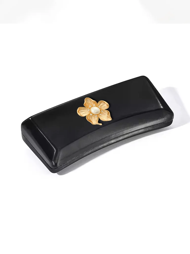 Creative Personality Eyewear Cases Pearl & Diamond Decor, Imitated Style.