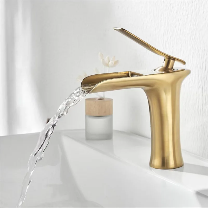 

Gold Brass Sink Basin Faucets Hot Cold Water Single handle Mixer Bath Antique Faucet Waterfall Crane Taps Bathroom Accessories