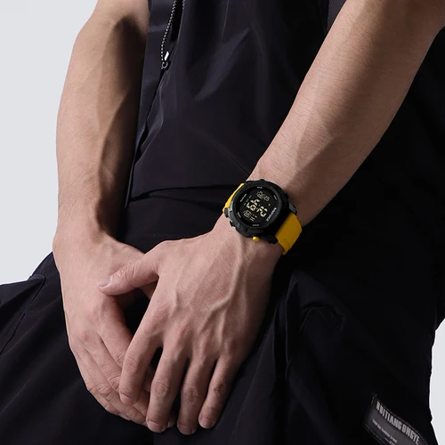 Imagen 2 del producto NAVIFORCE, nuevos relojes electrónicos originales para hombre, relojes de pulsera con correa de silicona salvaje de tendencia Simple para hombre, reloj deportivo resistente al agua 5ATM