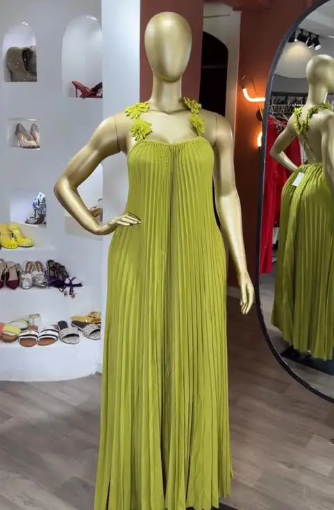 Roupas femininas elegantes 2025 primavera e verão novo item doce e fresco camisola exposto volta pressão vestido plissado saia longa