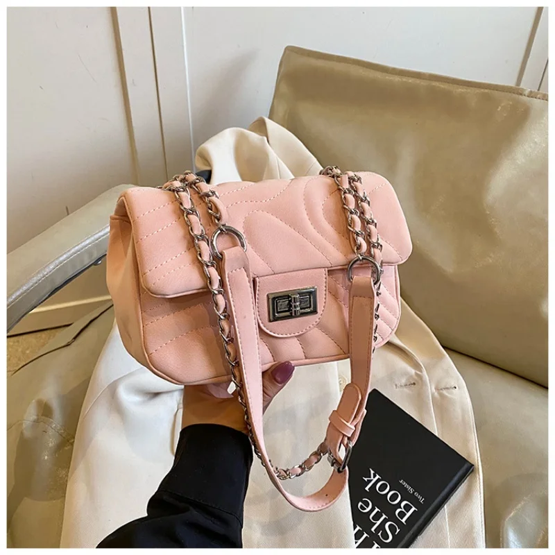 

Small luxury chain handbag shoulder bag Messenger bag new fashion girl bag crossbody bags for women