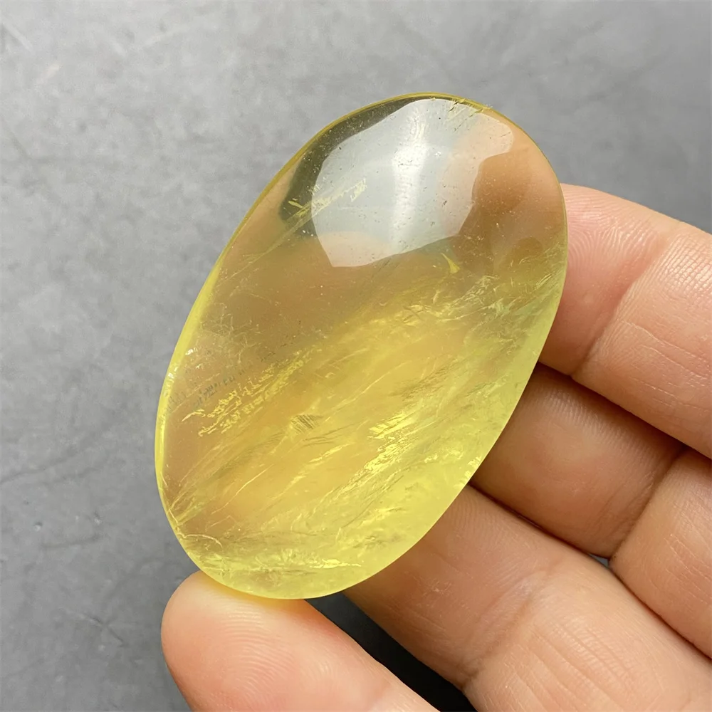 

Natural Citrine Palm Polishing Toy Hand Polished Magic Massage For The Whole Body Home Decoration Ornaments Holiday Gifts
