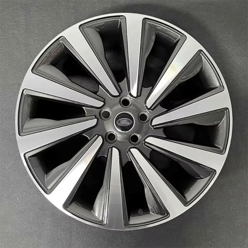 

Applicable to Customized Forged Wheels of Land Roverr Series Hub Forging Process 18 19 20 21 22 Inch Wheel Rim Hub