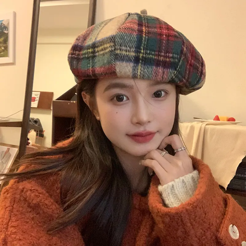 Retro Contrasting Color Plaid Berets Caps for Women Spring and Autumn Atmosphere Niche Design Versatile Cloud Octagonal Hats