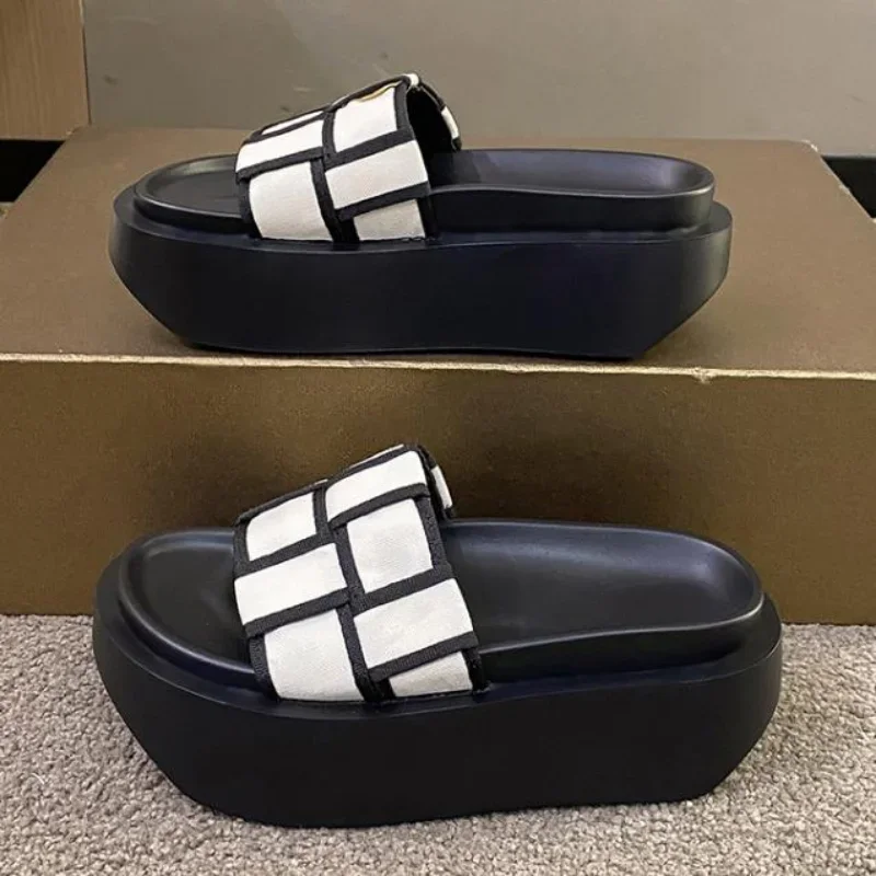Summer 2023 Chunky Sandals Women\'s Thick Bottom Wedge Heels Slides 7CM High Heels Platform Leather Casual Beach Flip Flops Woman