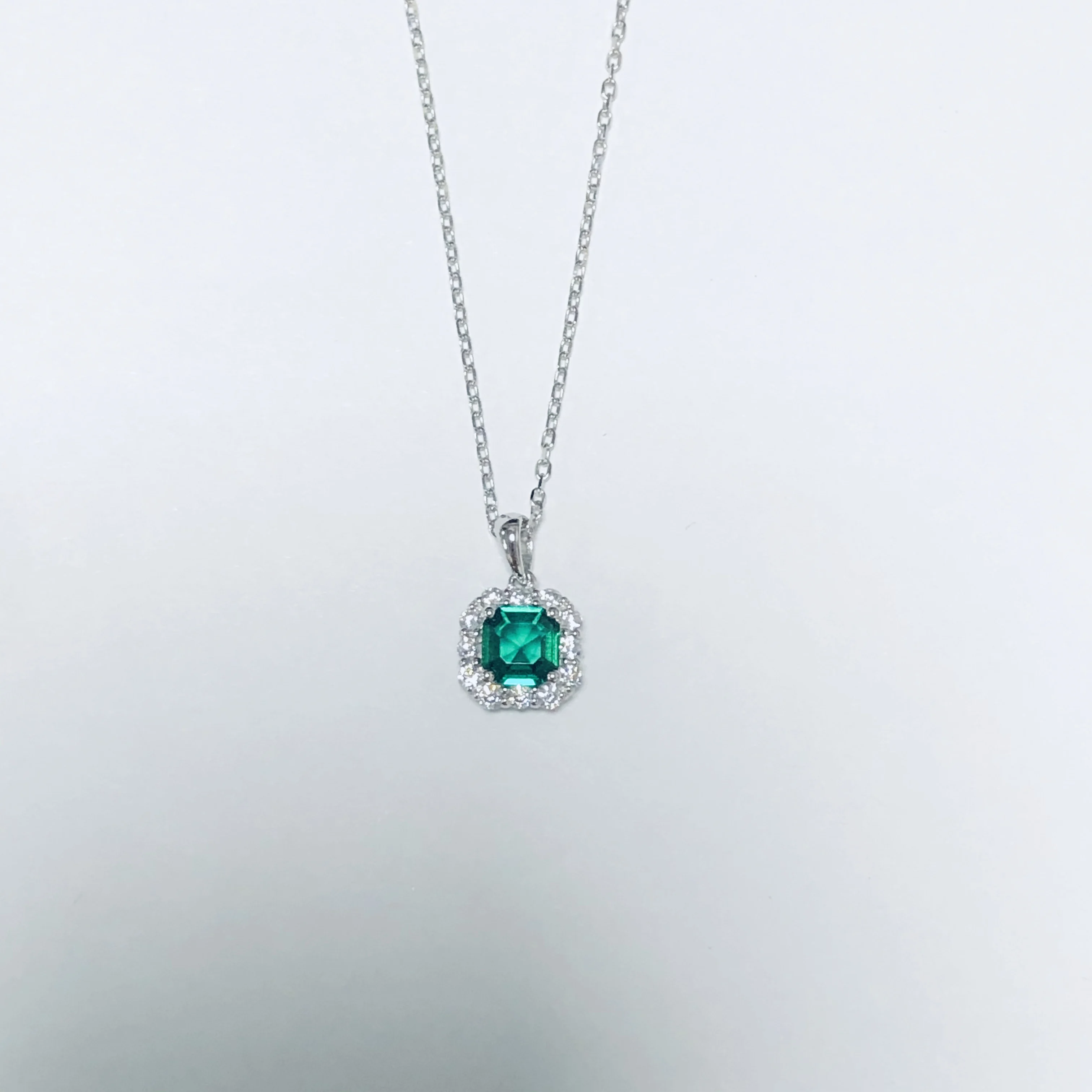 Vogue 1ct 6x6mm Asscher schliff im Labor gewachsene Smaragd Diamant Anhänger Halskette für Frauen 18 Karat 750 Weißgold Hochzeits schmuck 081 – Detail 1