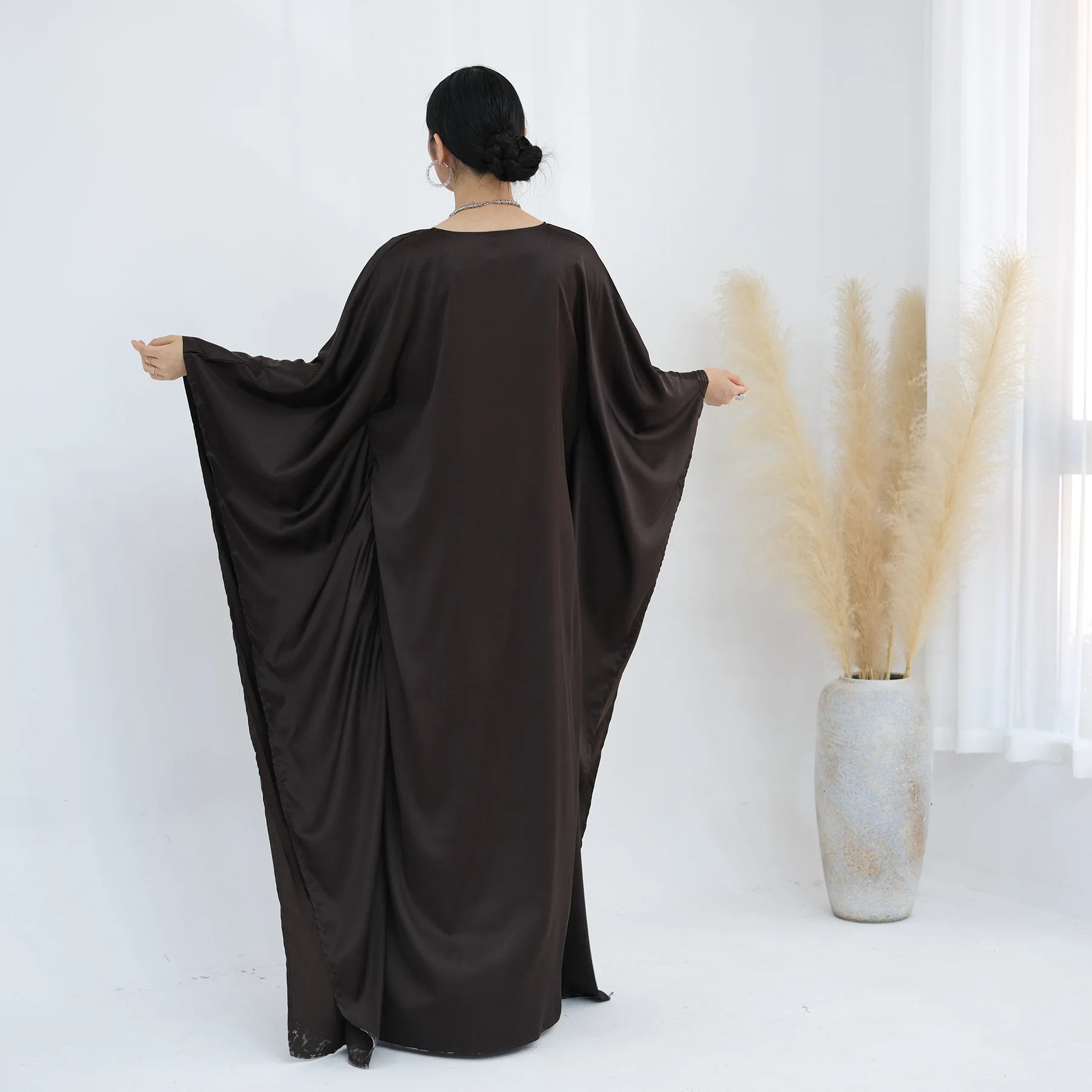 

Атласное платье-абайя с рукавами «летучая мышь» и вырезом «бабочка» для Рамадана, исламское мусульманское макси-платье, кебая, скромное женское платье-кафтан, мусульманское женское платье, Vestidos